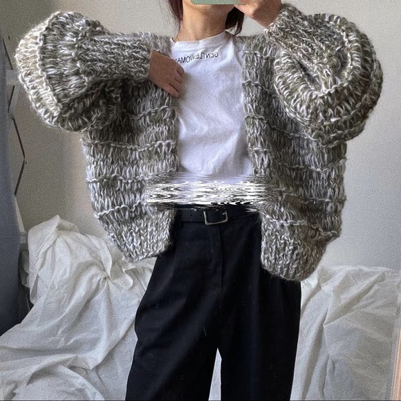 Handmade Light Gray Mohair Cardigan - Picture 6 of 10